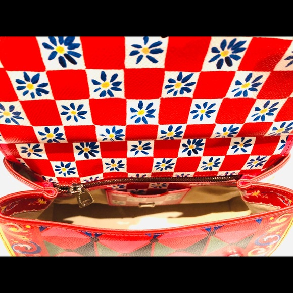 SOLD! Dolce and Gabbana Mambo Sicily medium bag - Picture 6 of 8